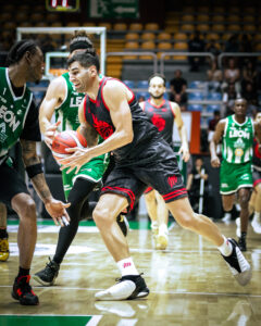 Luciano González vs Abejas