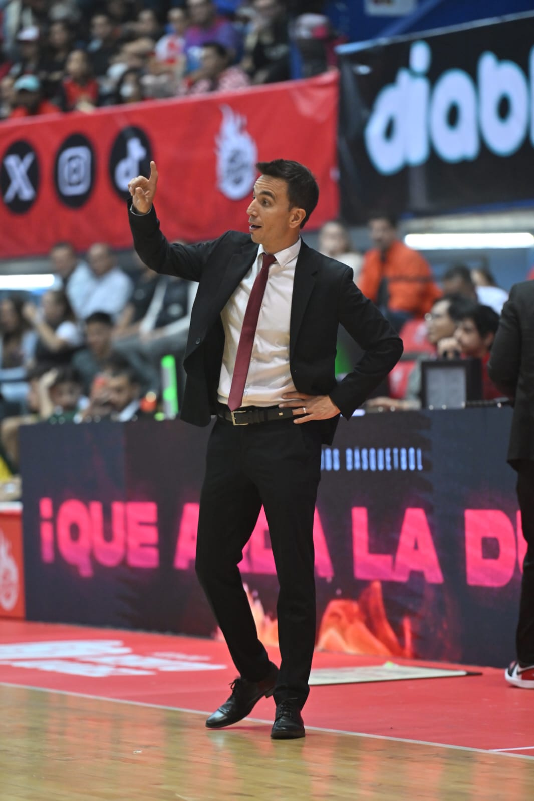 Nicolás Casalánguida, Entrenador de Diablos Rojos